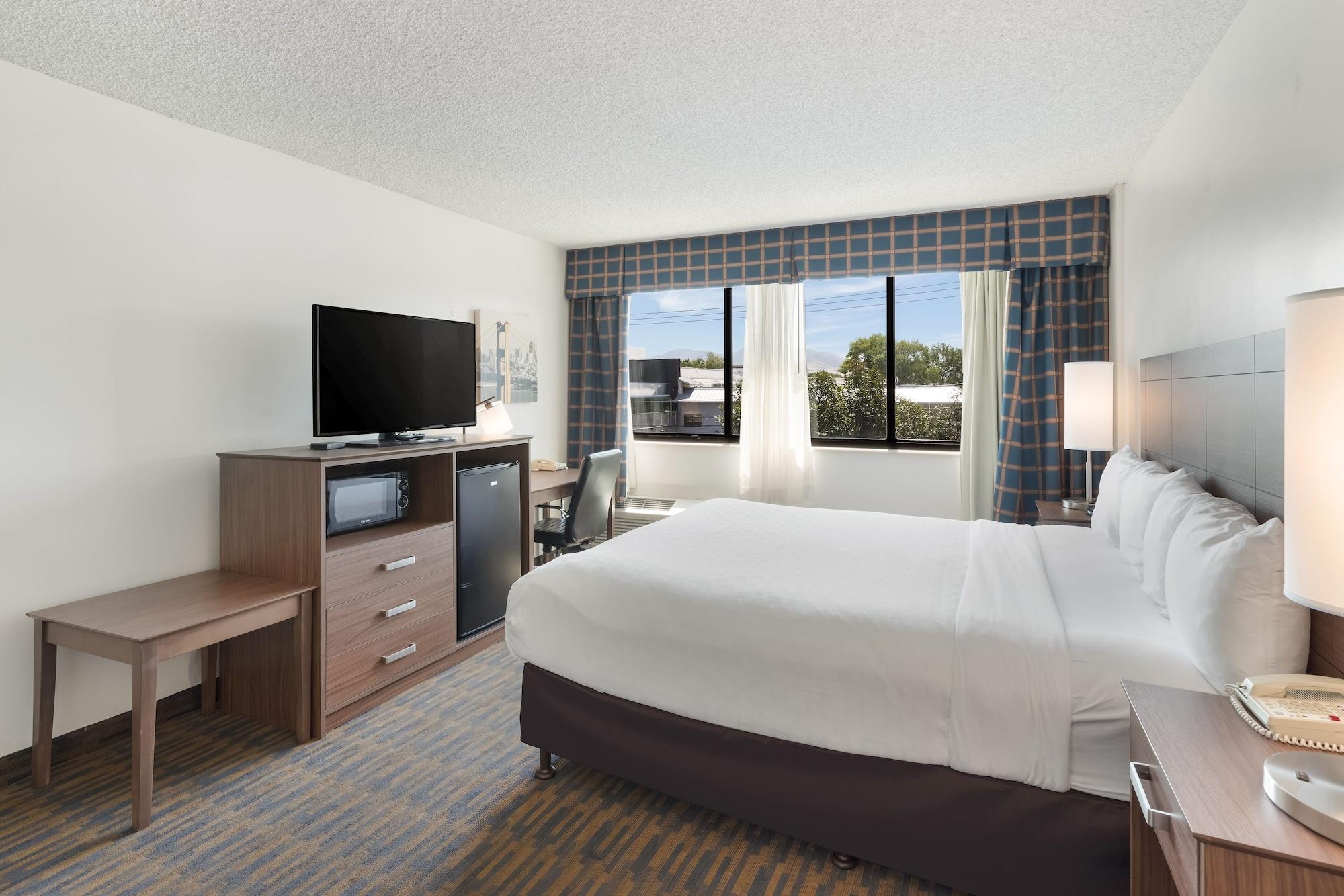 Clarion 3*